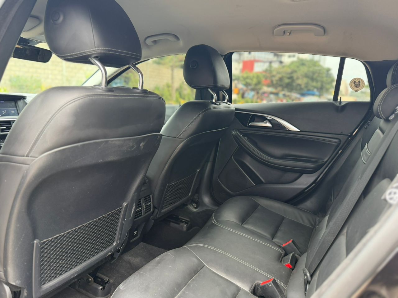 INFINITI QX30 AWD 2018.