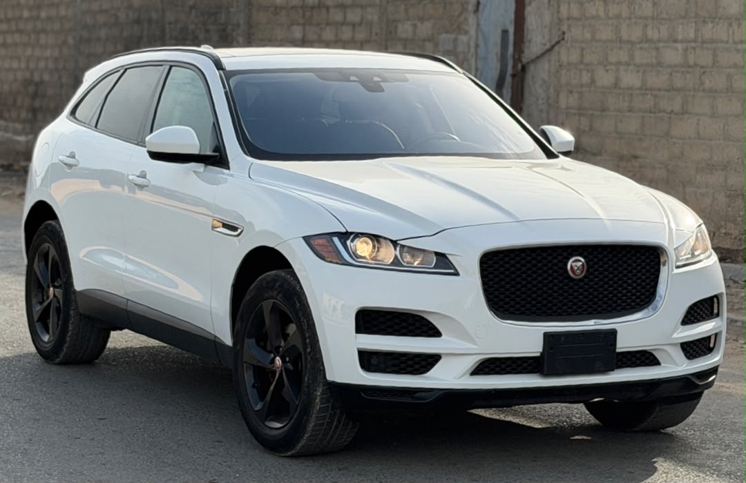 JAGUAR F-PACE 2017