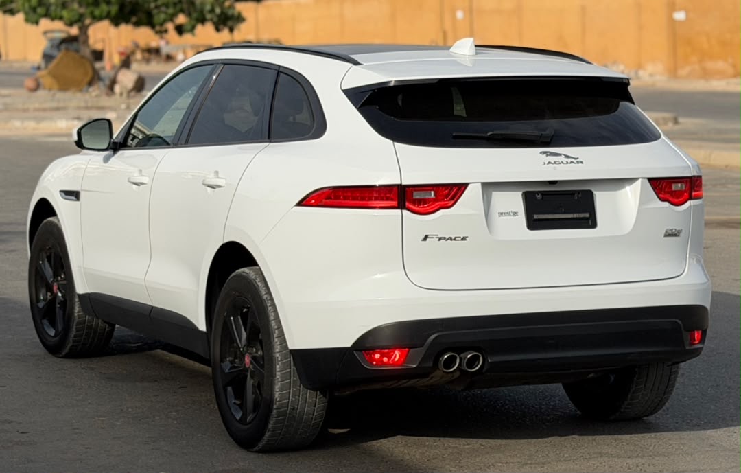 JAGUAR F-PACE 2017