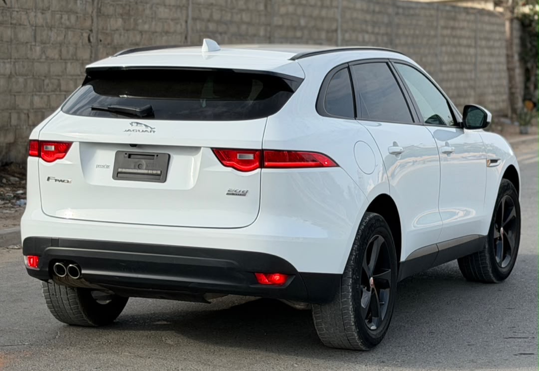 JAGUAR F-PACE 2017