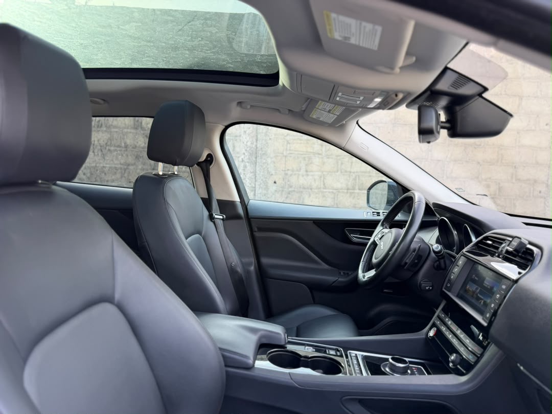 JAGUAR F-PACE 2017