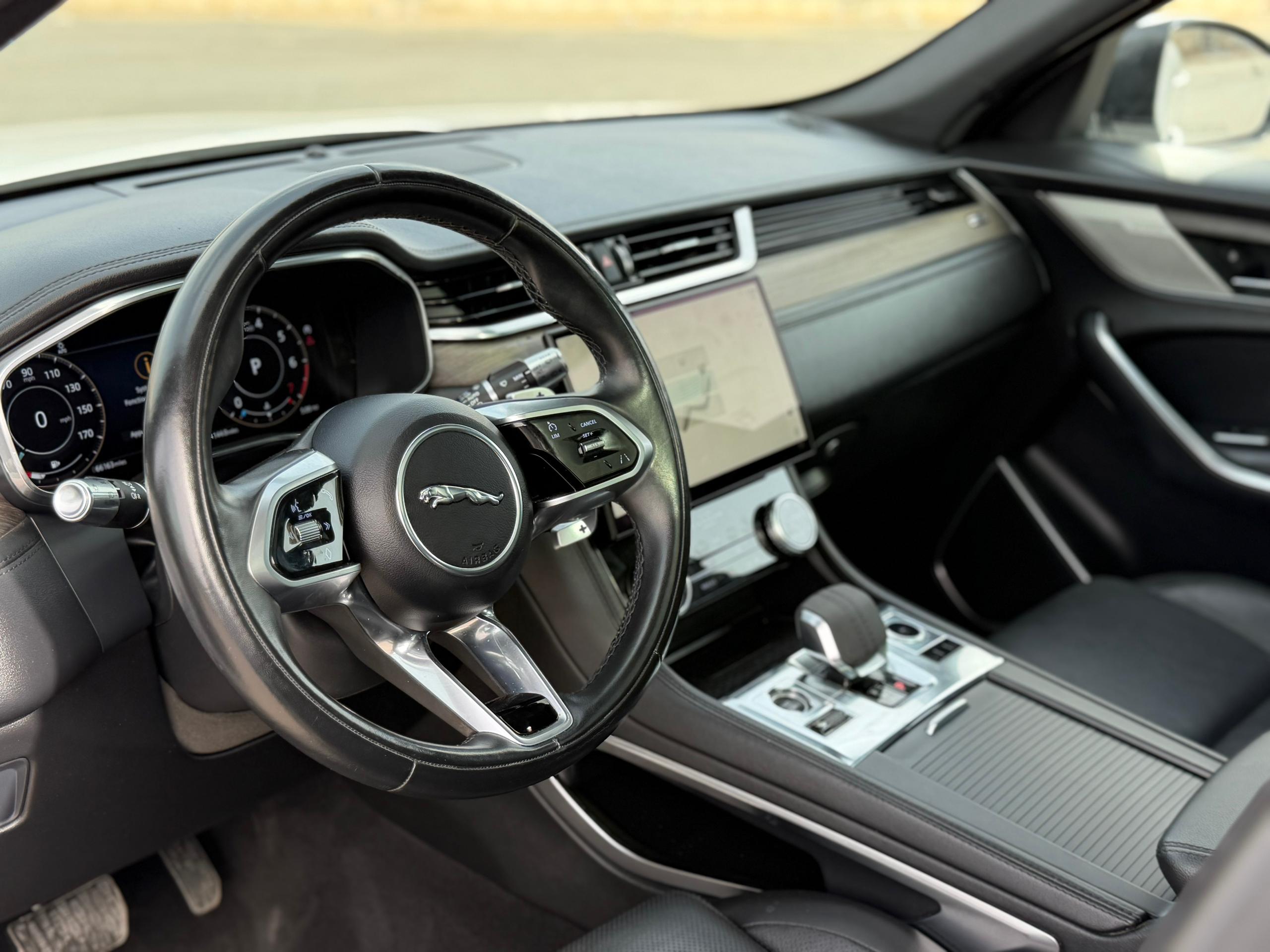 Jaguar F-Pace  2021