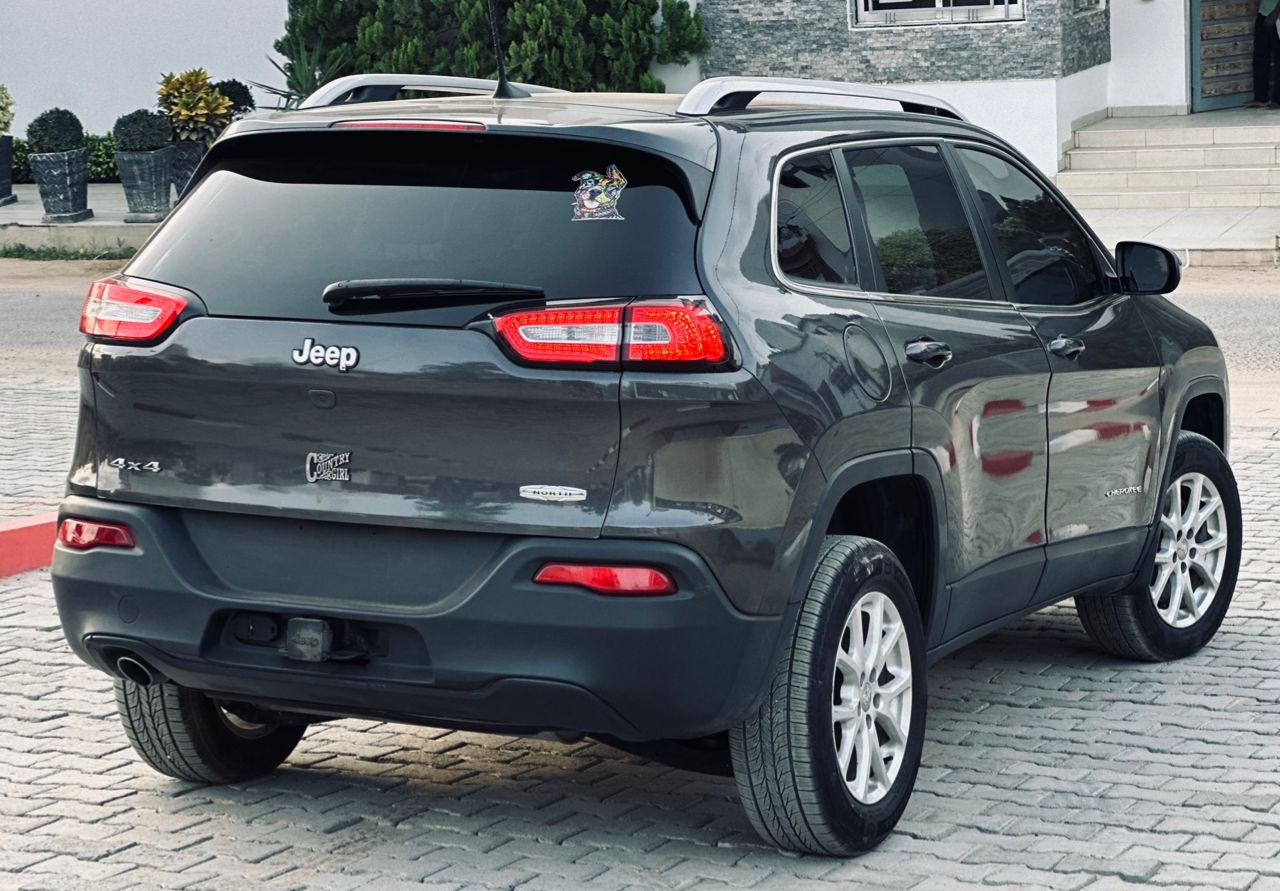 JEEP CHEROKEE LIMITED 2017