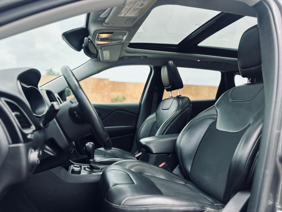 JEEP CHEROKEE LIMITED AWD