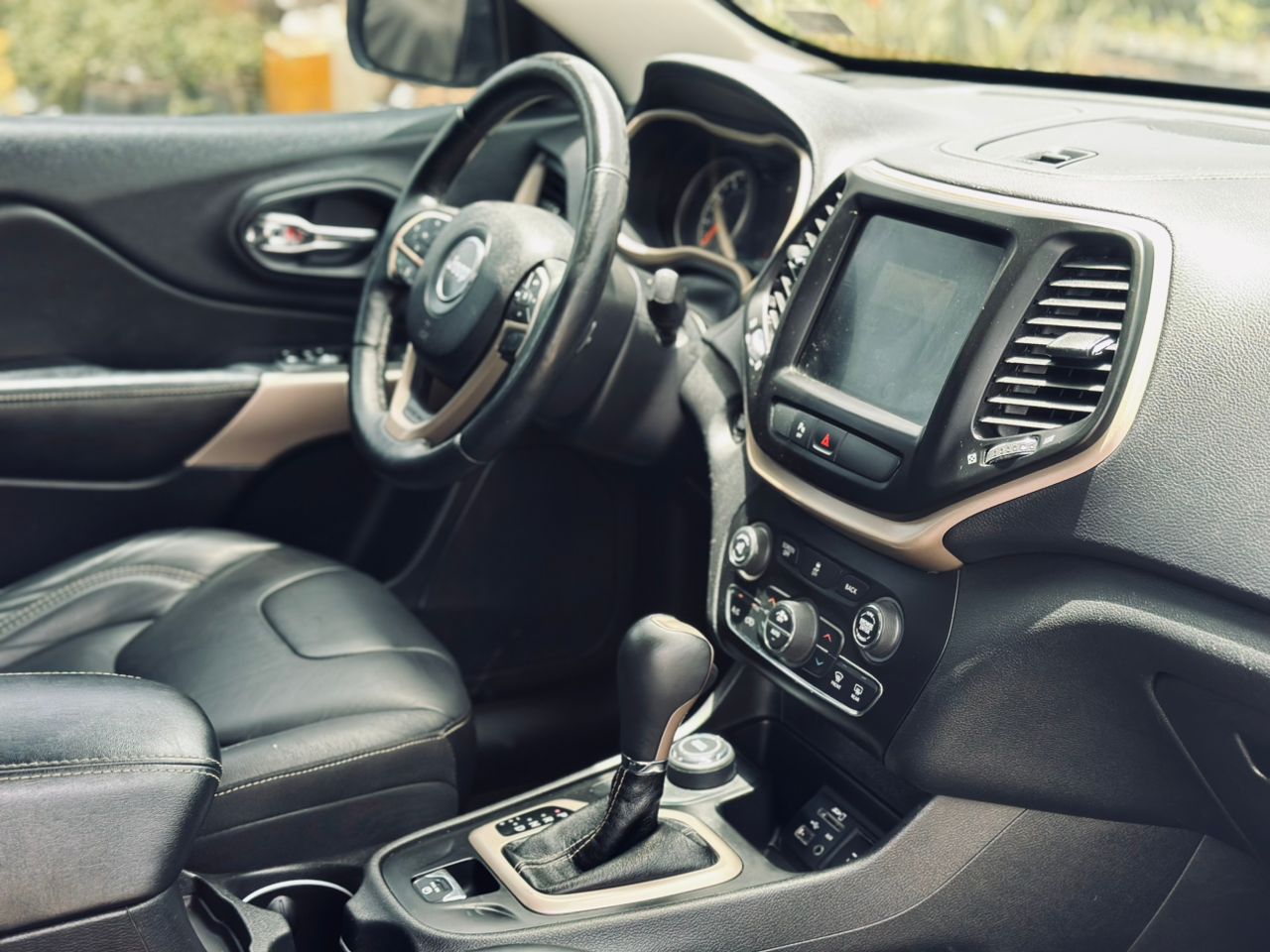 JEEP  CHEROKEE LIMITED