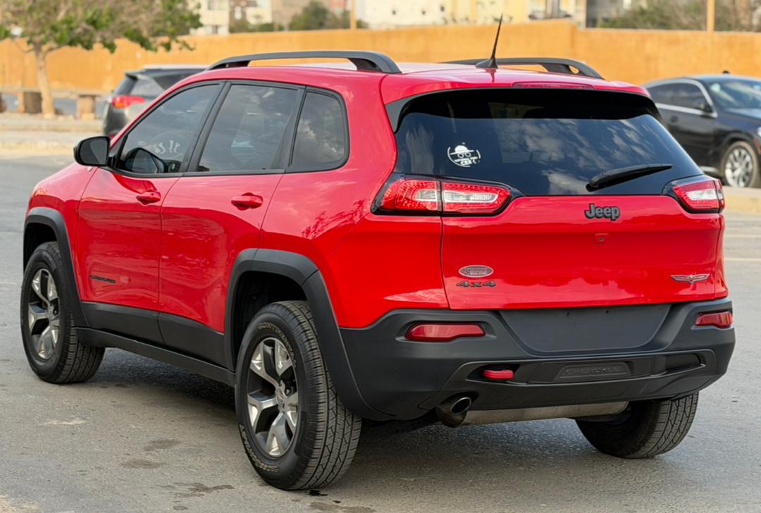 JEEP CHEROKEE TRAIL WALK 2017