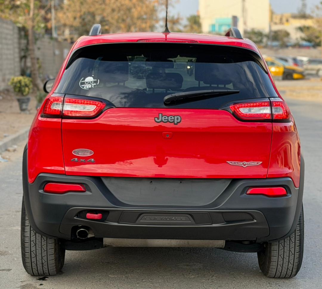 JEEP CHEROKEE TRAIL WALK 2017