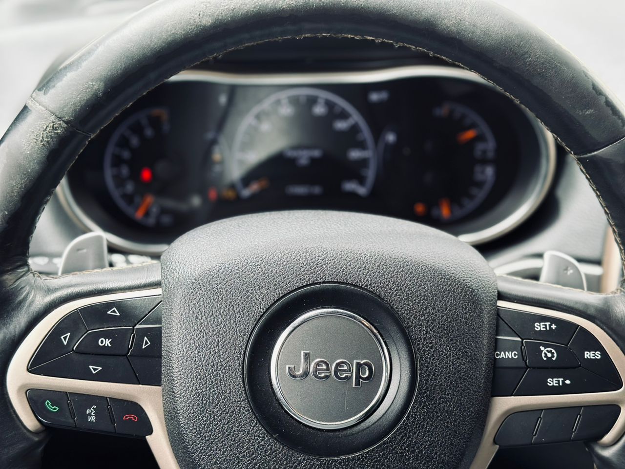 JEEP GRAND CHEROKEE LIMITED 2016