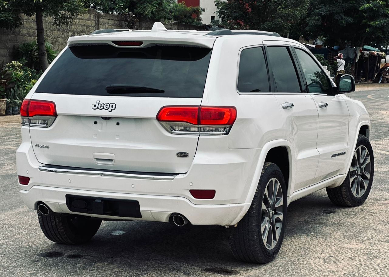 JEEP GRAND CHEROKEE OVERLAND 2018