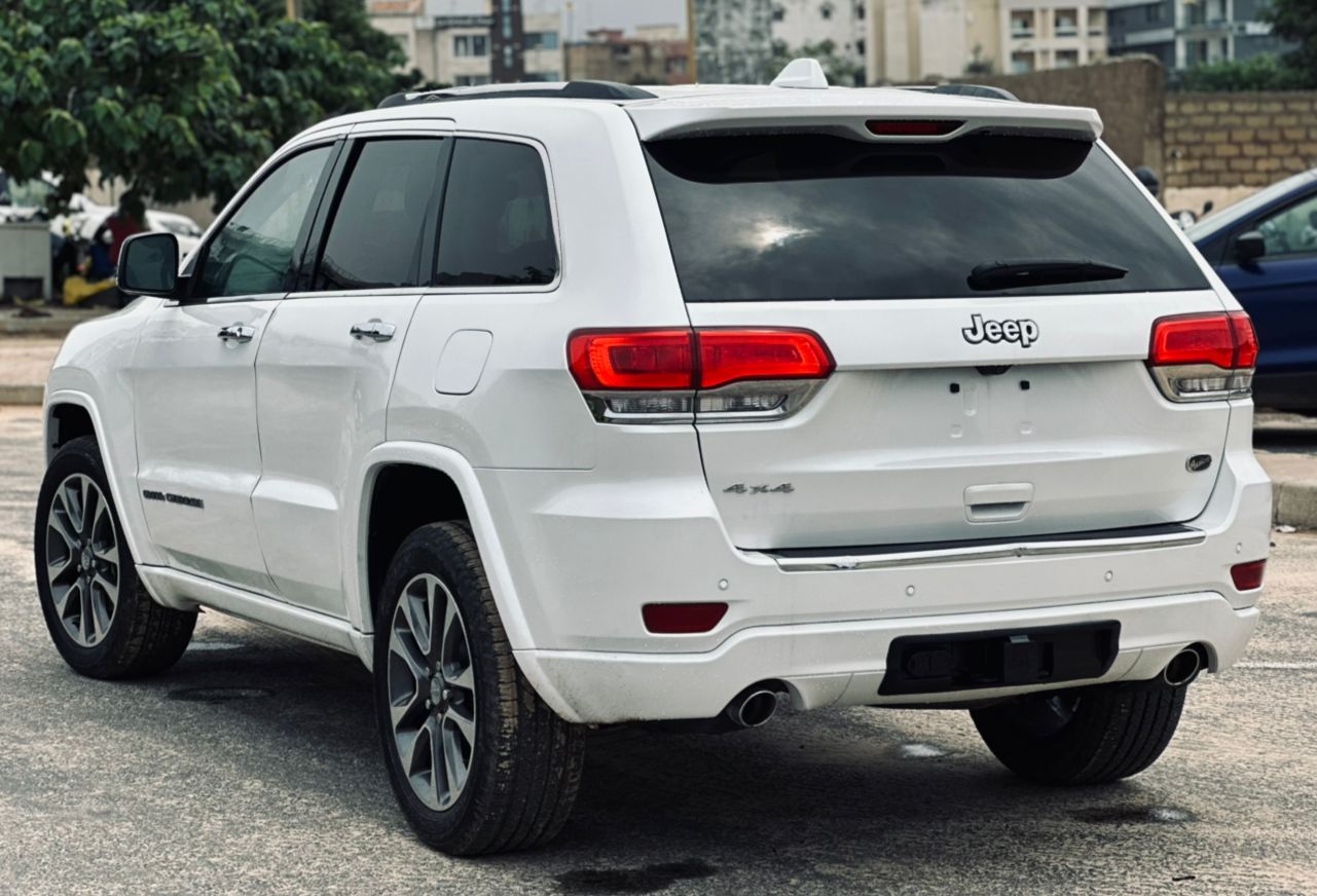 JEEP GRAND CHEROKEE OVERLAND 2018