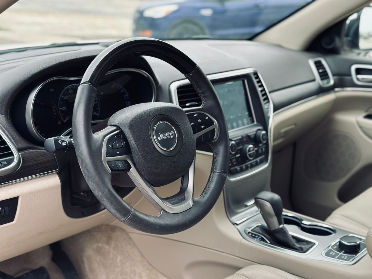 JEEP GRAND CHEROKEE OVERLAND 2018