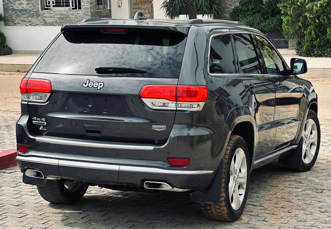 JEEP GRAND CHEROKEE SUMMIT 2017