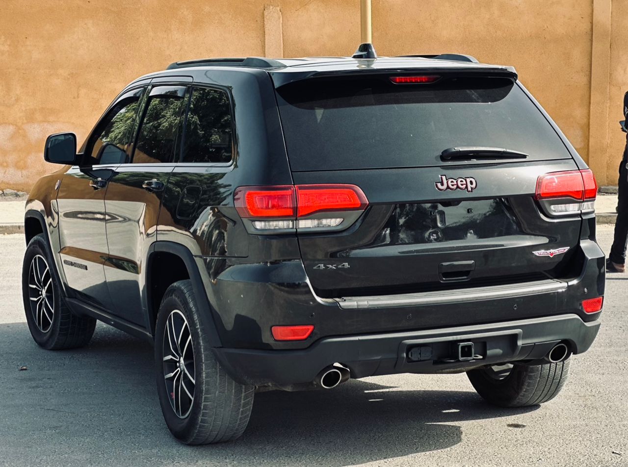 Jeep Grand Cherokee Trail Hawk