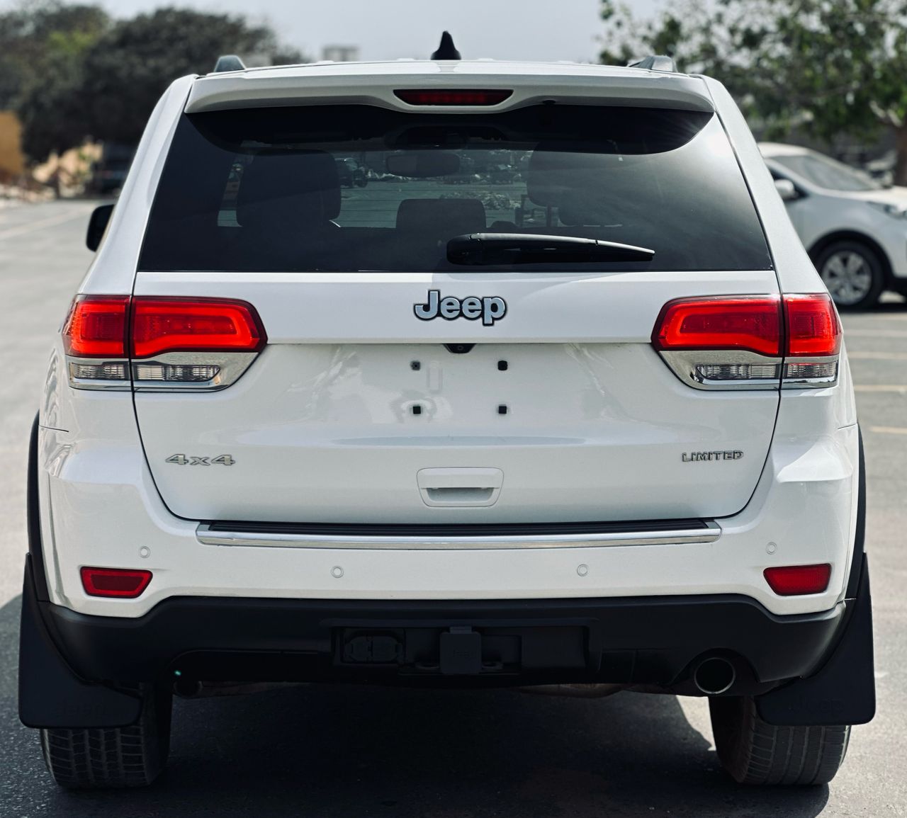 JEEP GRAND CHEROKEEE