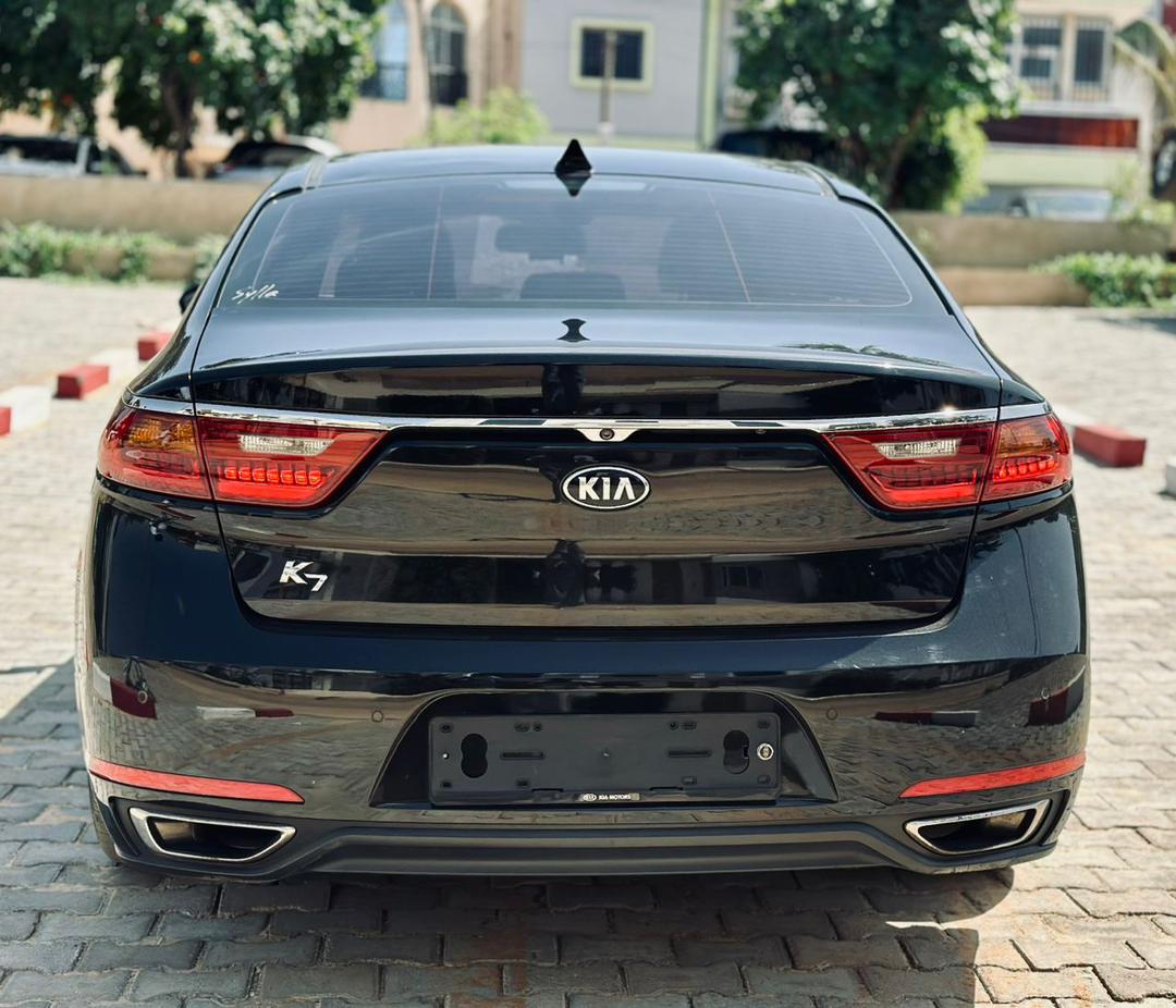 KIA K7 2016
