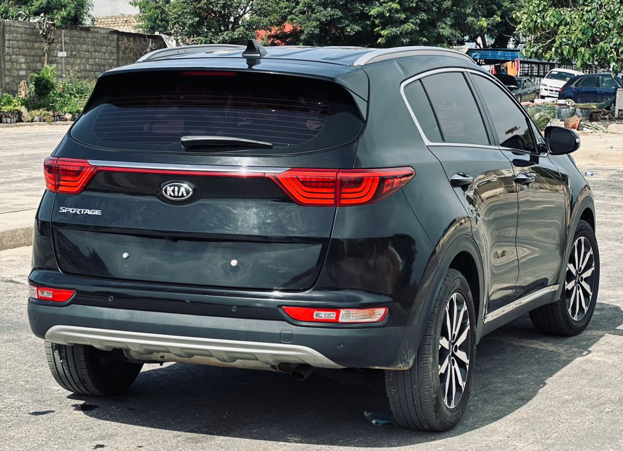 KIA SPORTAGE 2018 noir