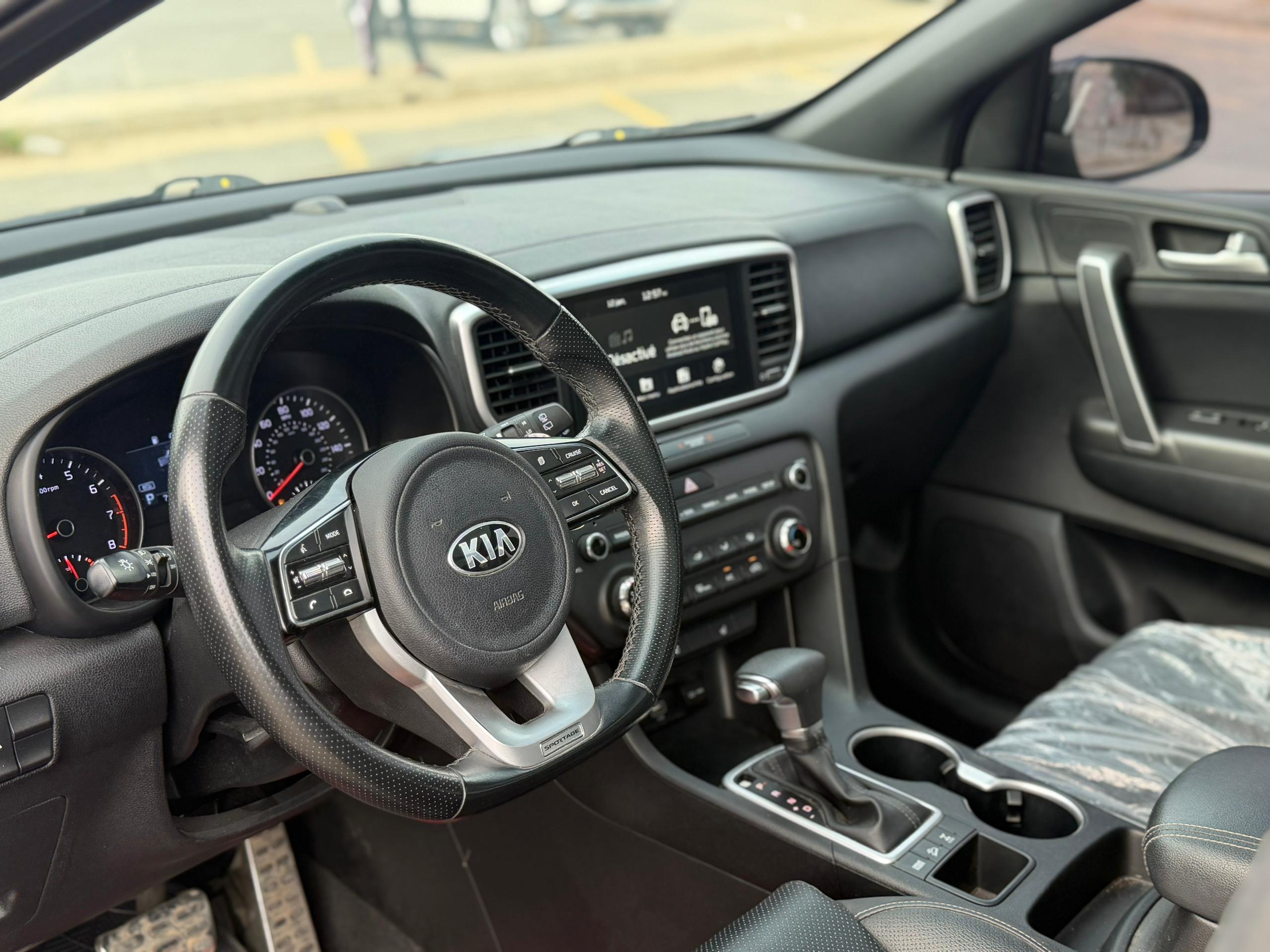 KIA SPORTAGE 2022.