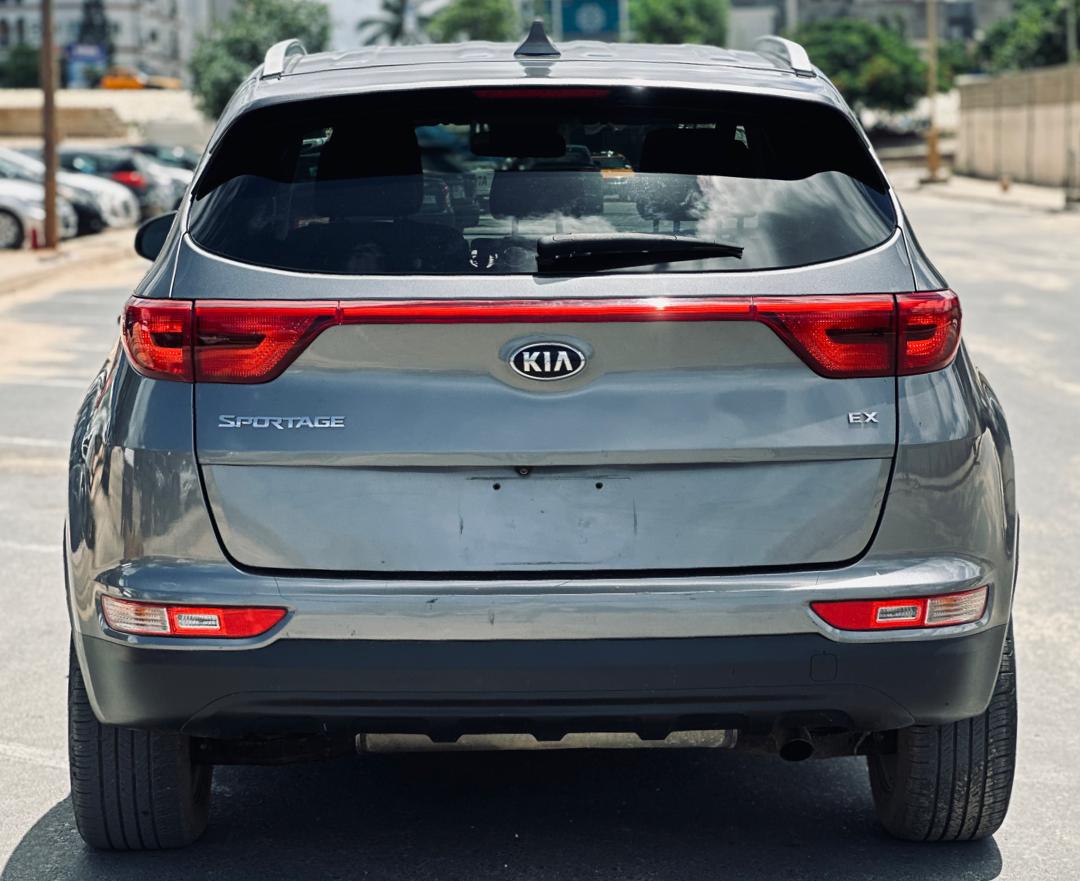 KIA SPORTAGE AWD 2017