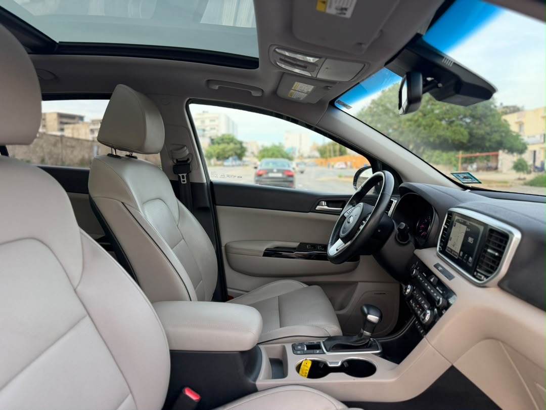 KIA SPORTAGE AWD EX 2020
