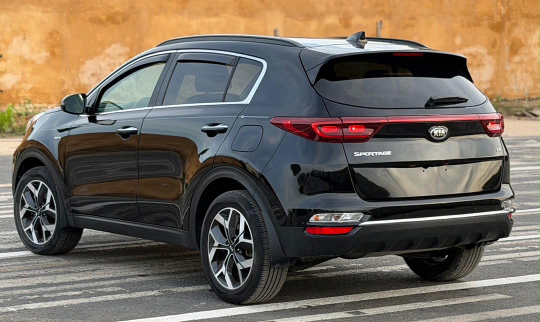 KIA SPORTAGE AWD EX 2020