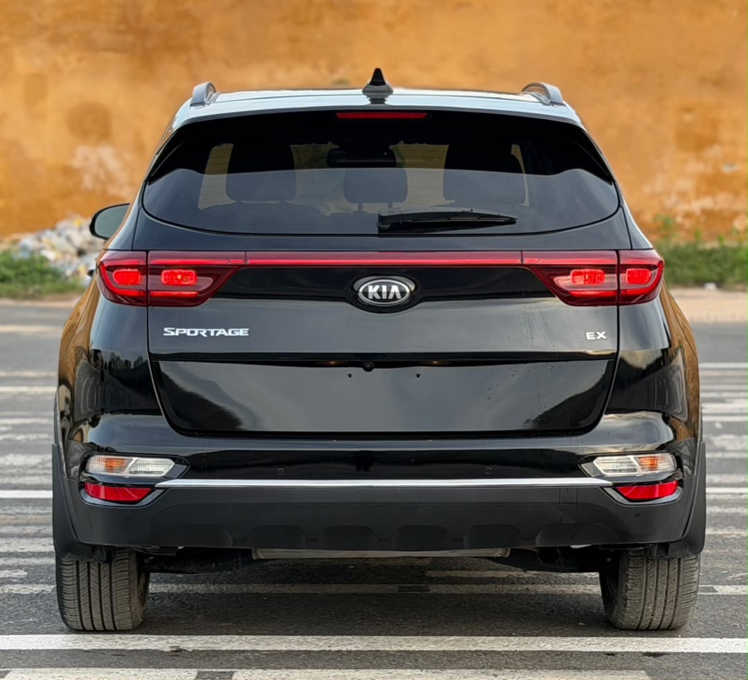 KIA SPORTAGE AWD EX 2020
