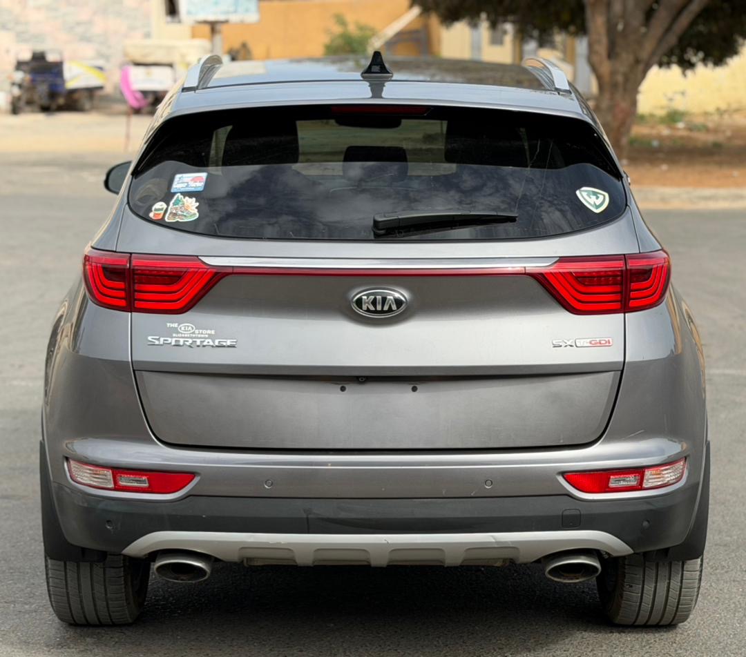 KIA SPORTAGE PREMIUM 2017.