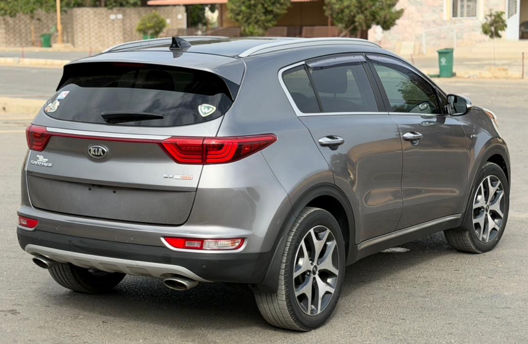 KIA SPORTAGE PREMIUM 2017.