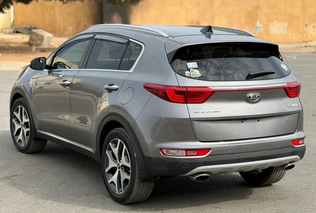 KIA SPORTAGE PREMIUM 2017.