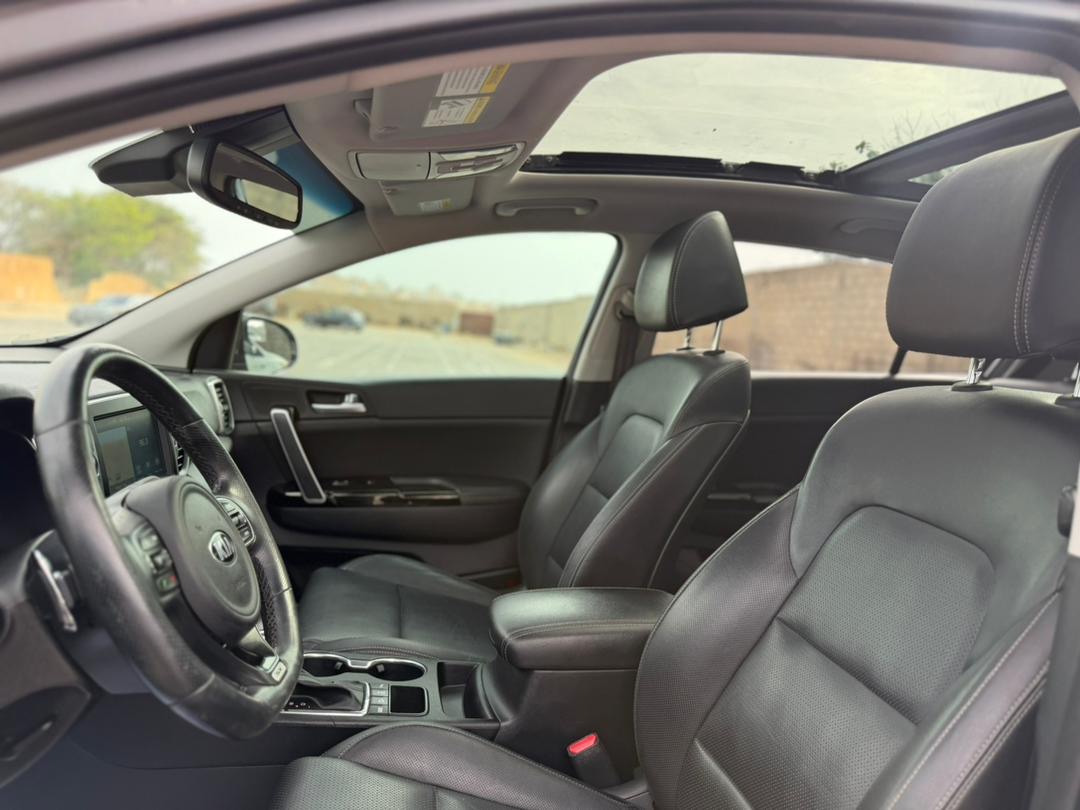 KIA SPORTAGE PREMIUM 2017.