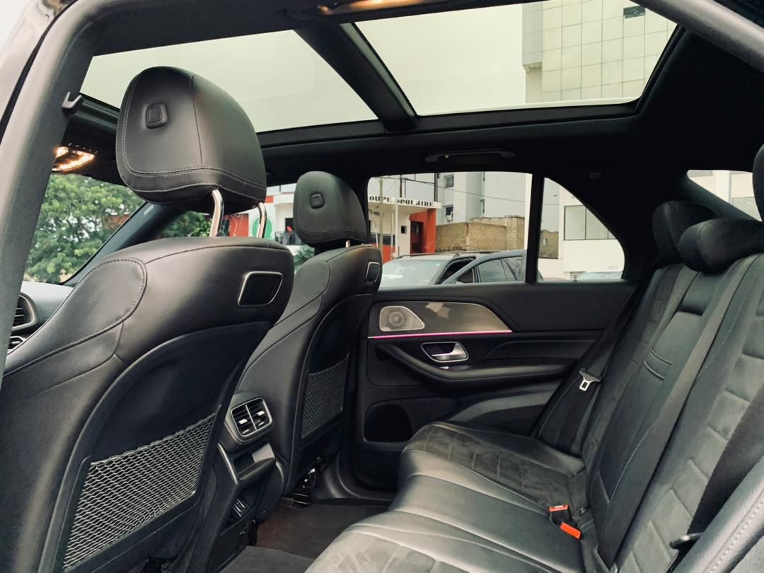 MERCEDES BENZ CLASS 350 AMG 2020