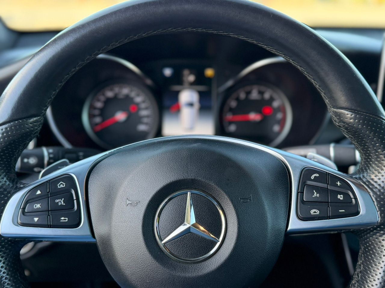 MERCEDES BENZ CLASS GLC 250