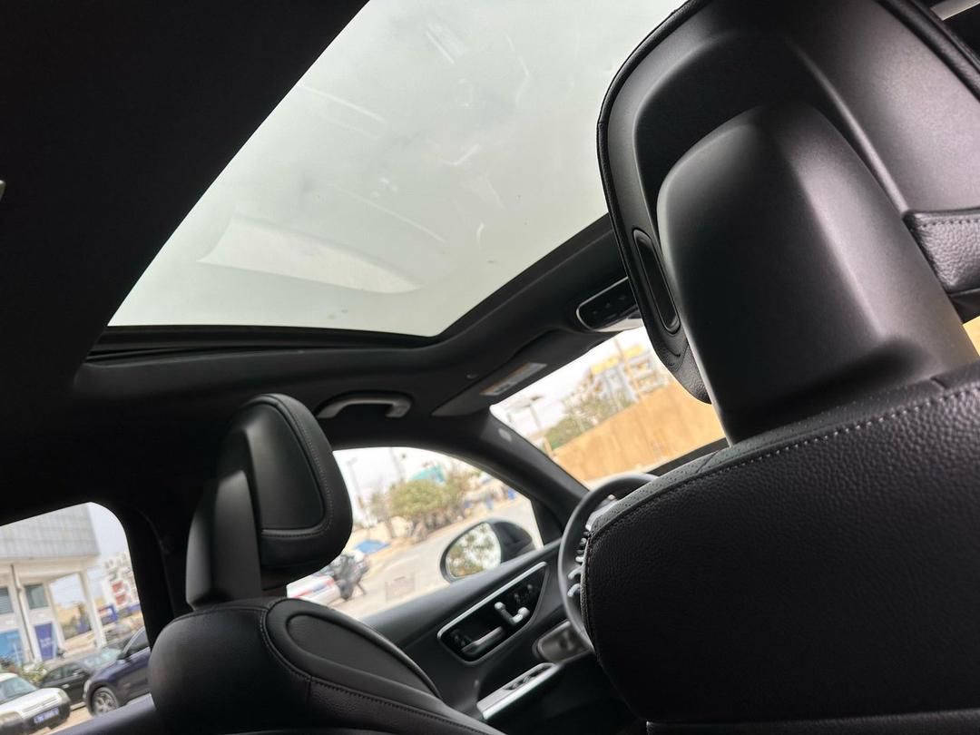 MERCEDES GLC 300 coupe 2024.