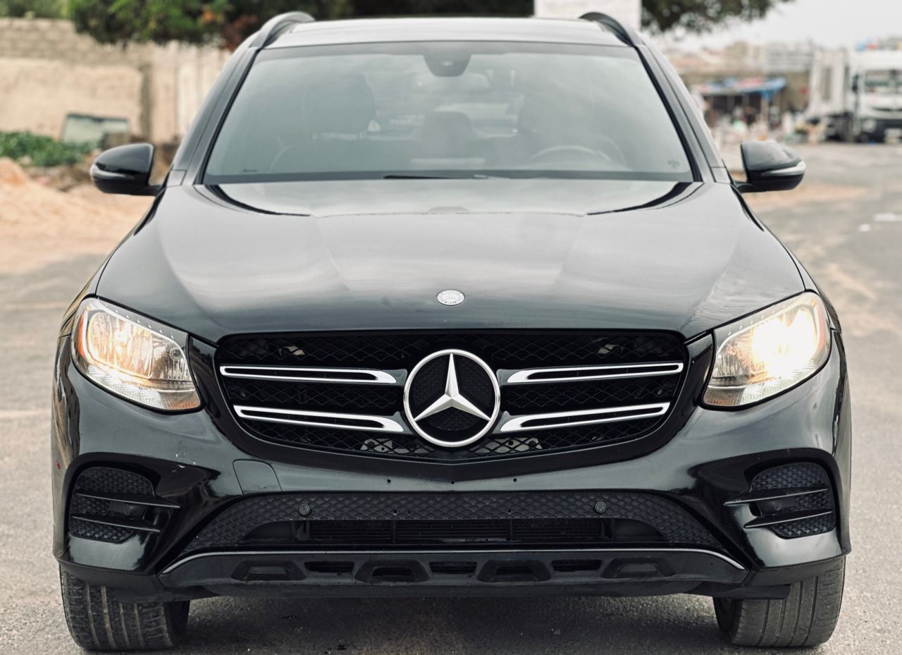 MERCEDES GLC300 2017