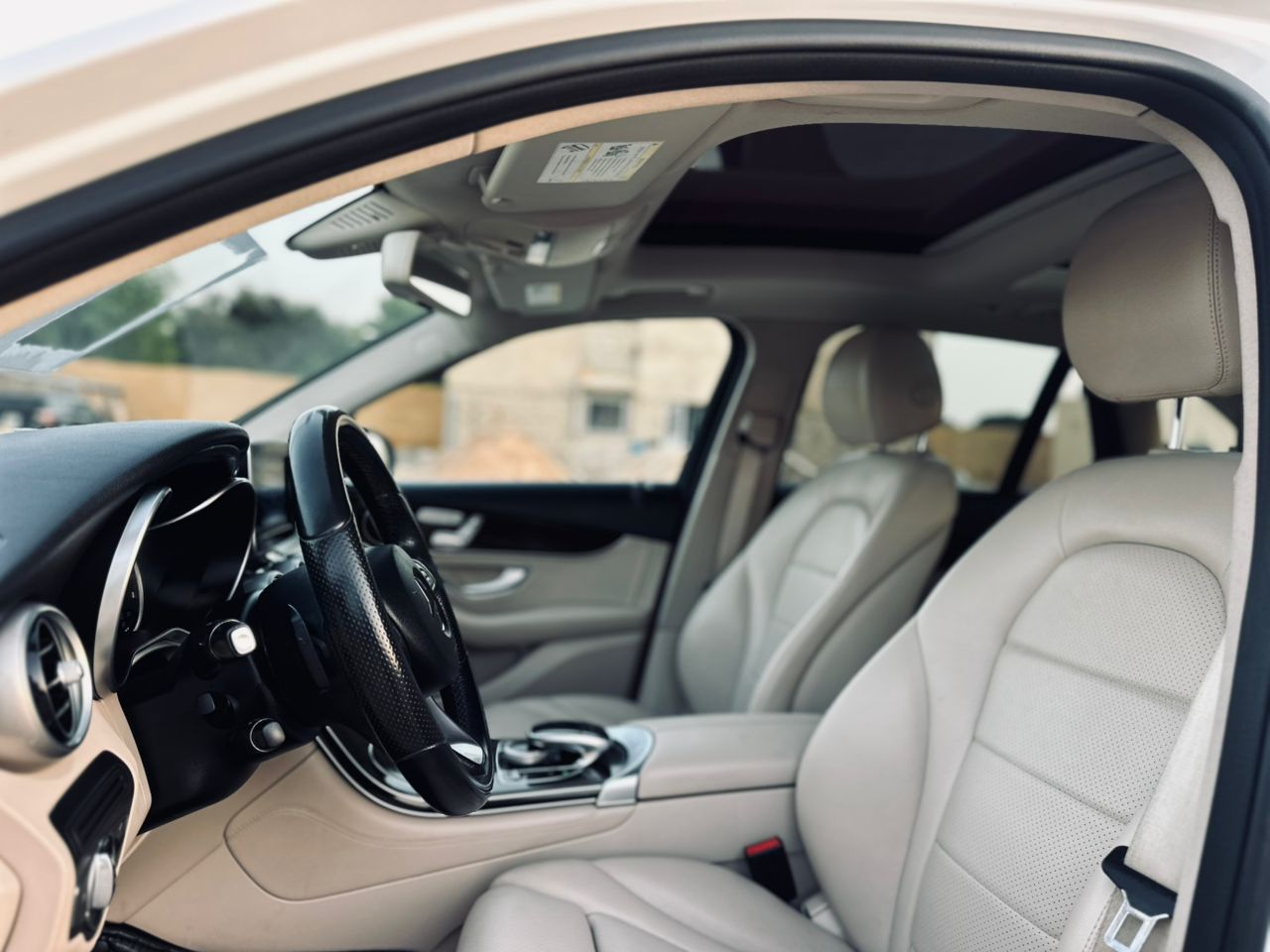 Mercedes GLC300
