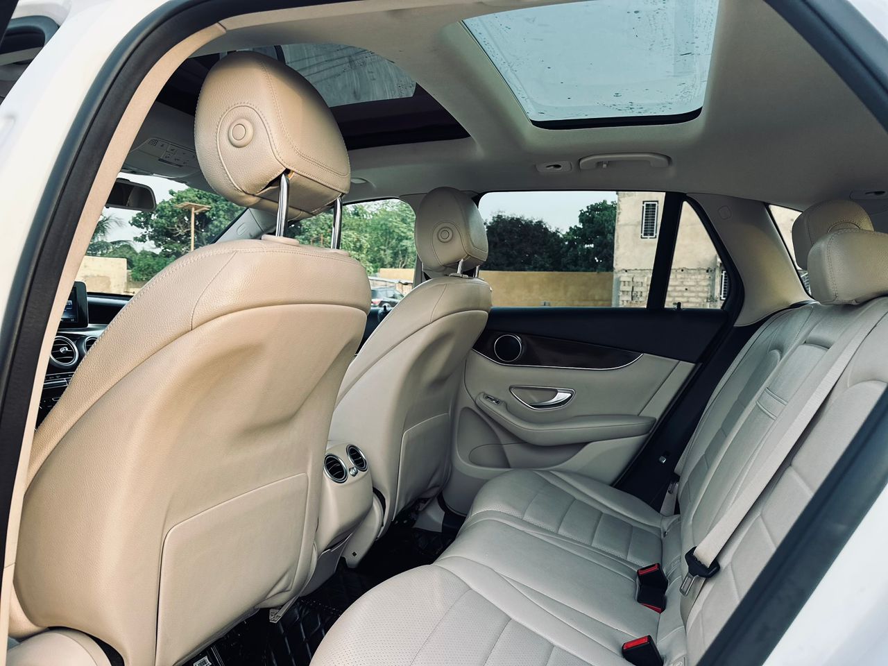 Mercedes GLC300