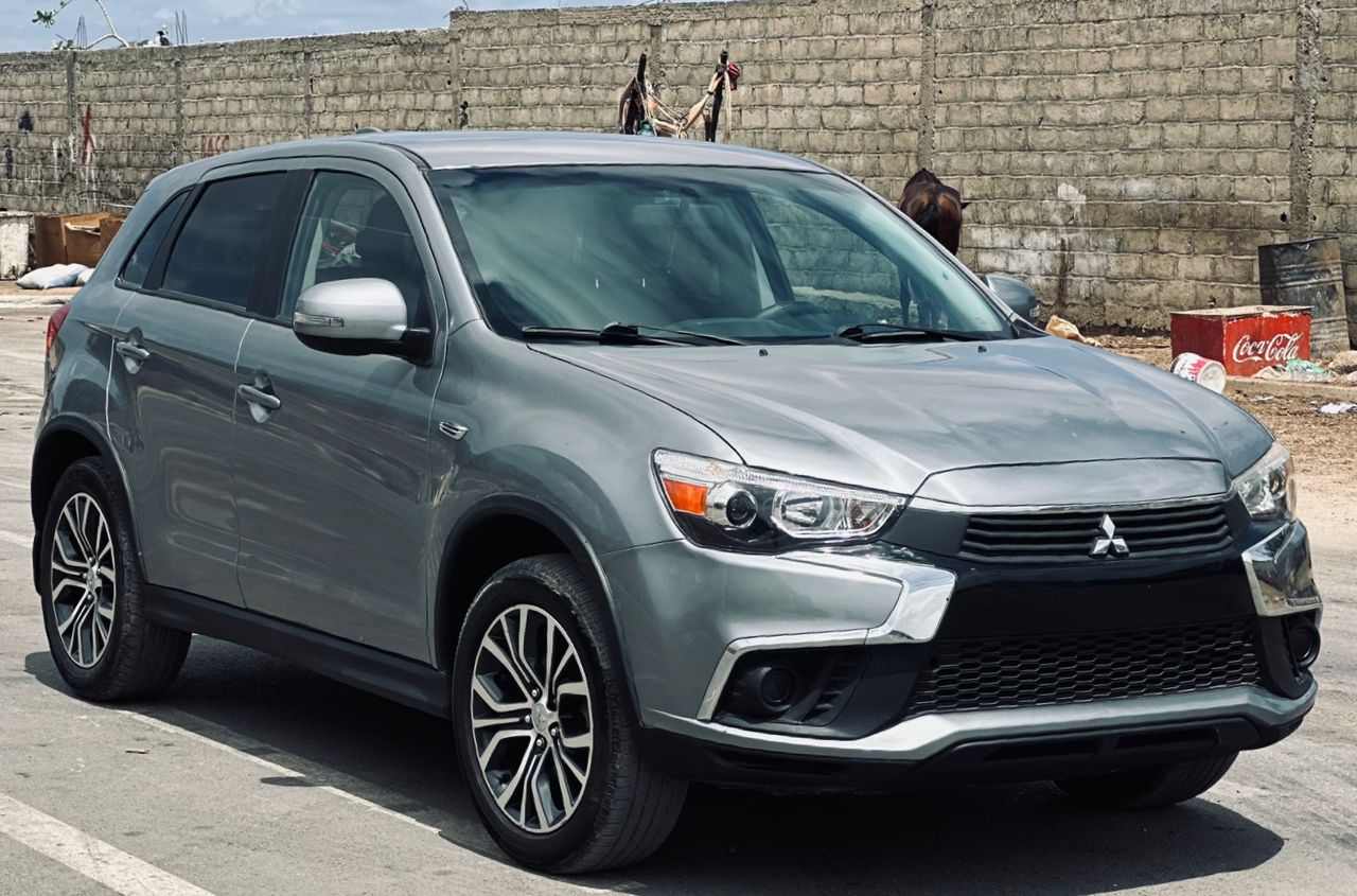 MITSHUBISHI OUTLANDER SPORT 2.0 2019.