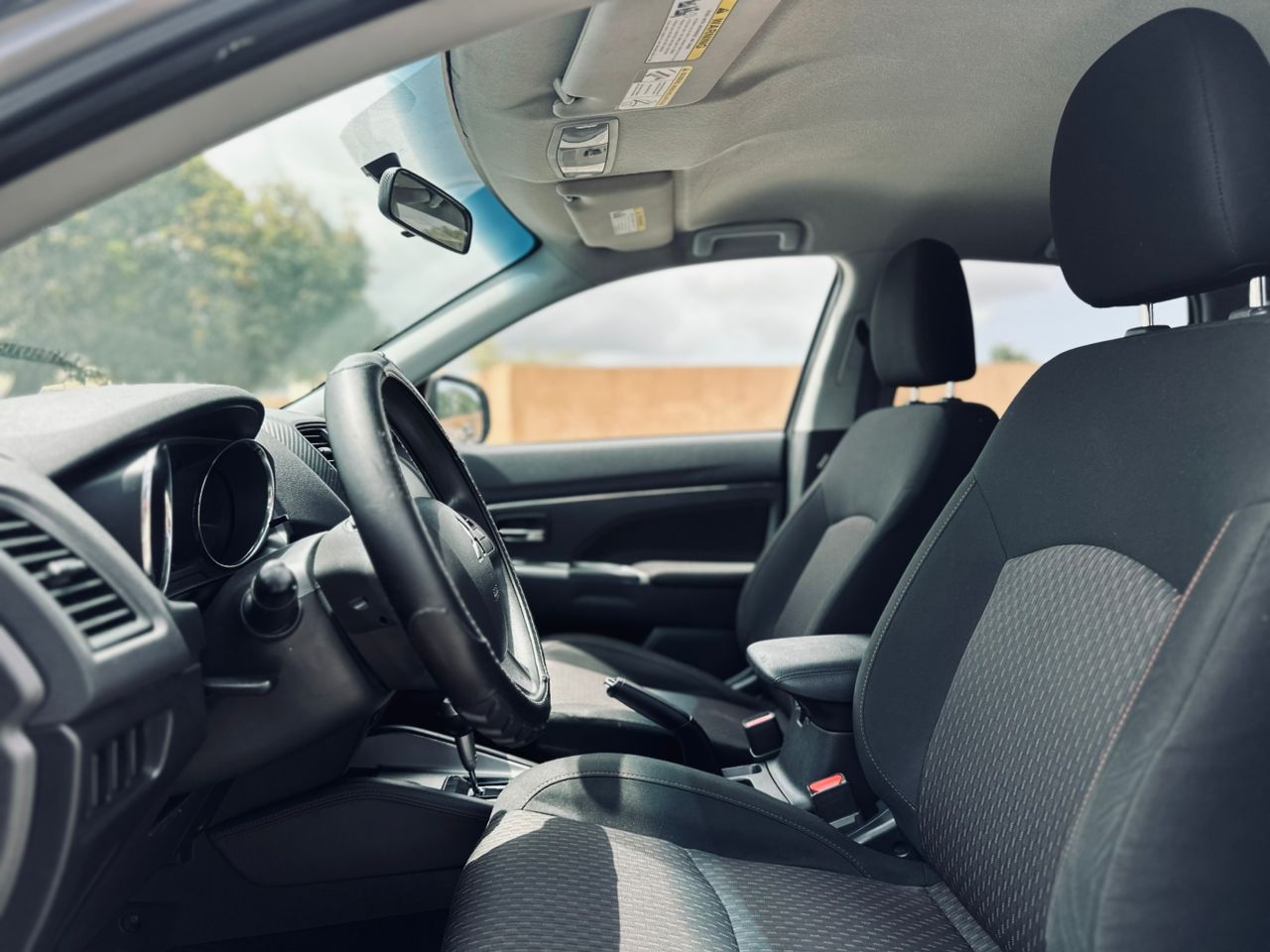 MITSHUBISHI OUTLANDER SPORT 2.0 2019.