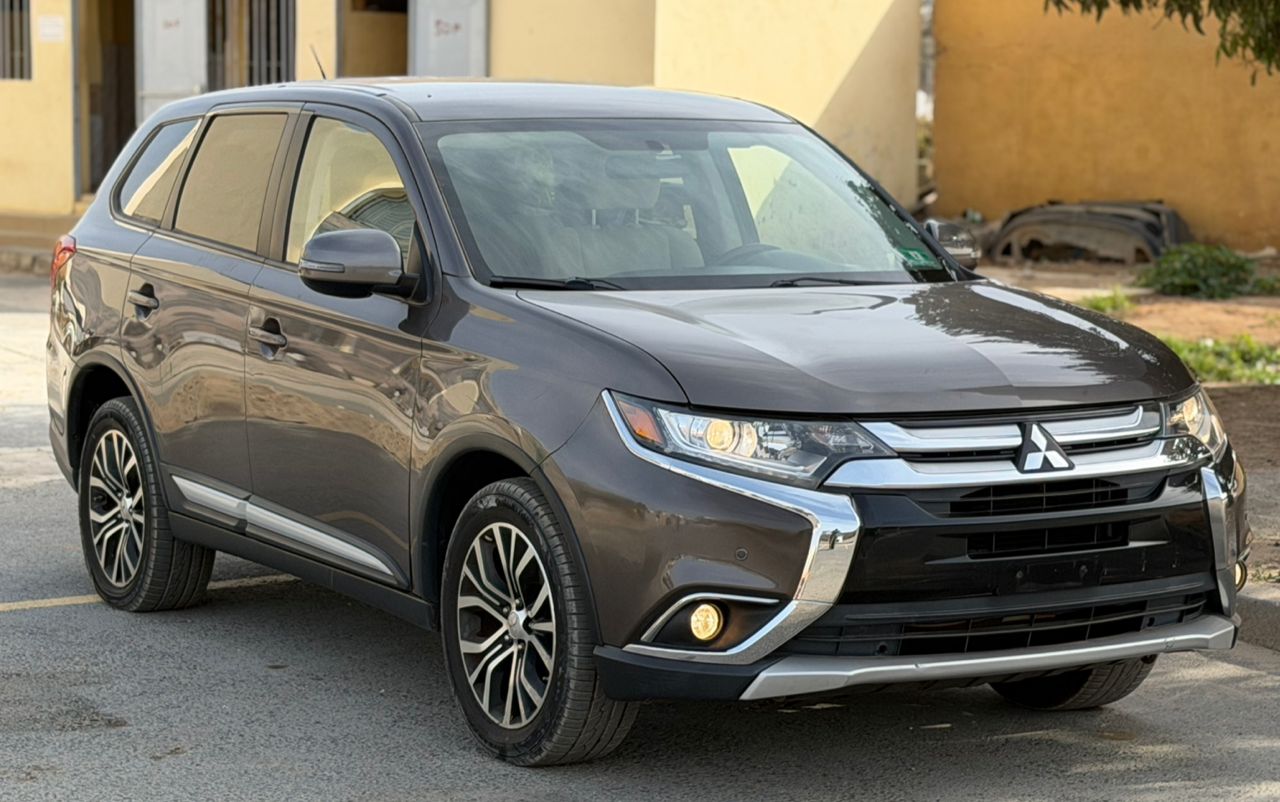 MITSUBISHI   OUTLANDER SPORT AWD