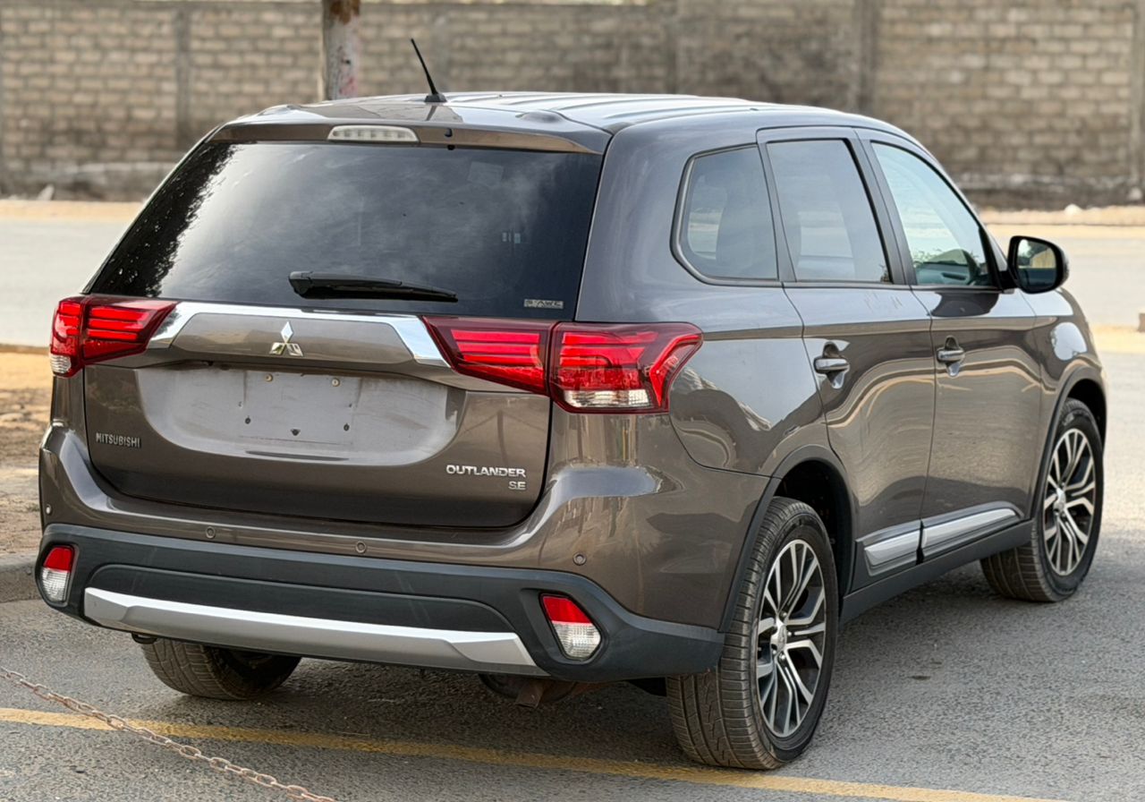 MITSUBISHI   OUTLANDER SPORT AWD