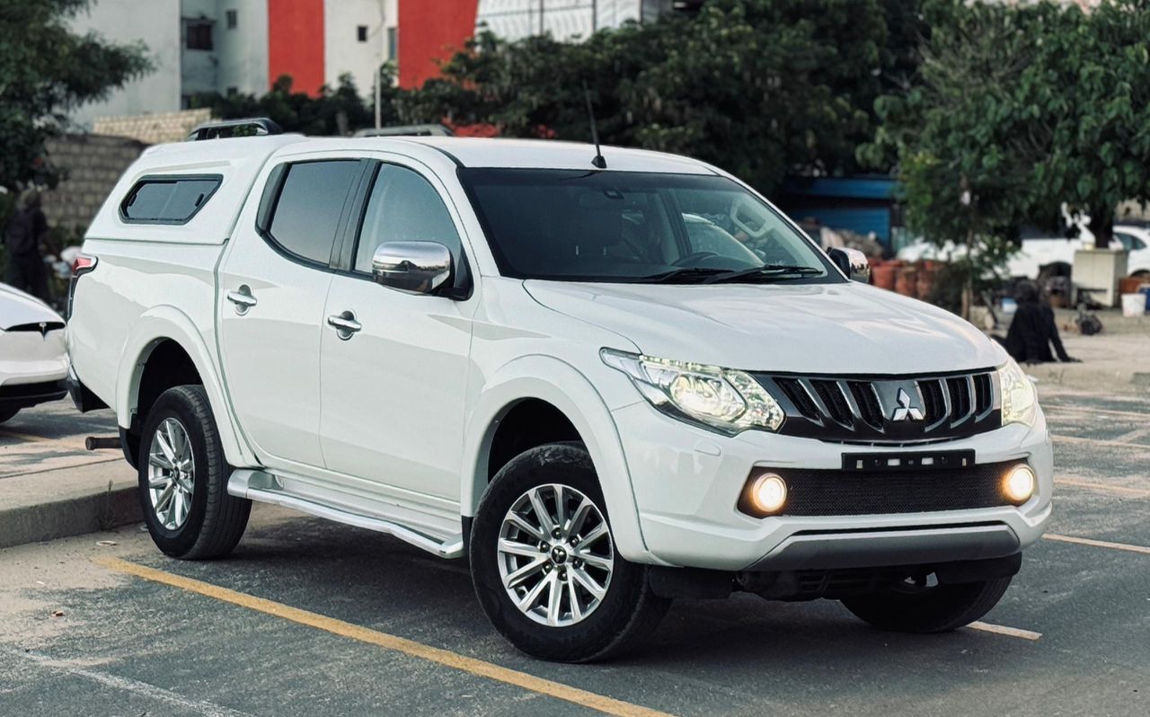 Mutsibishi L200