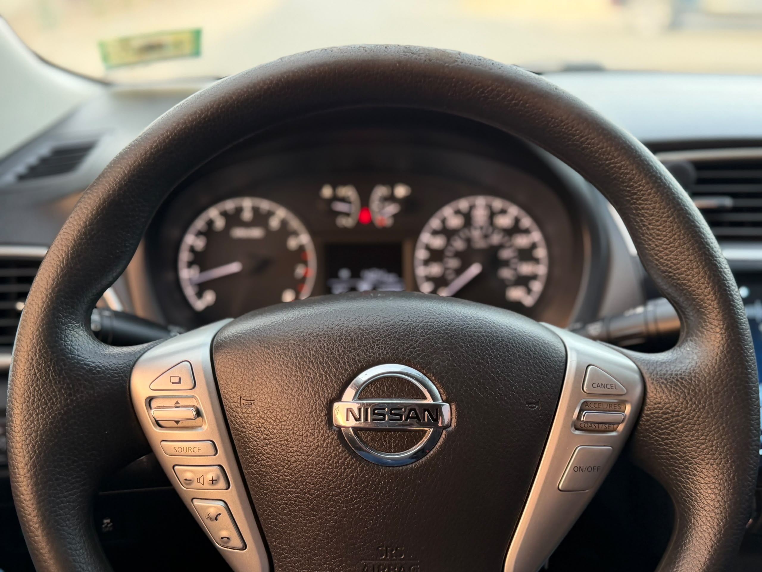 .NISSAN SENTRA 2017.