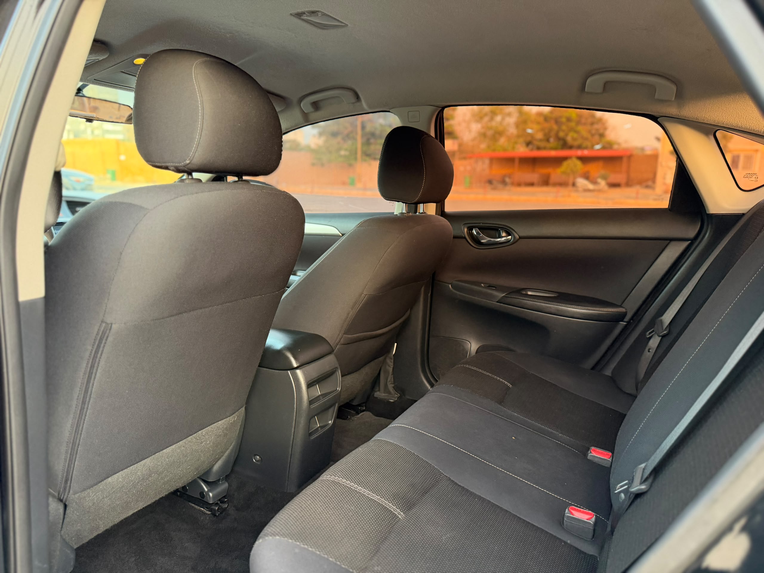 .NISSAN SENTRA 2017.