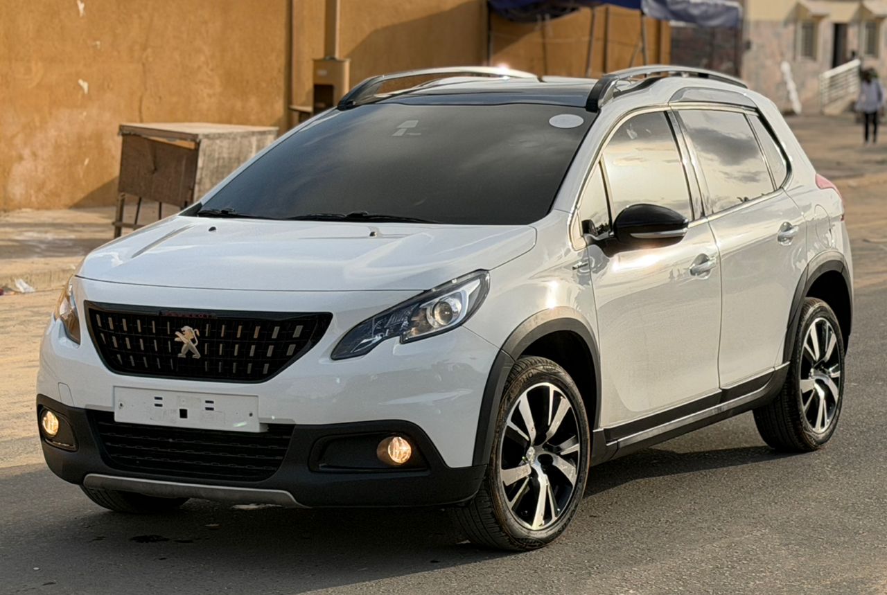 Peugeot 2008 Gt Line 2020.