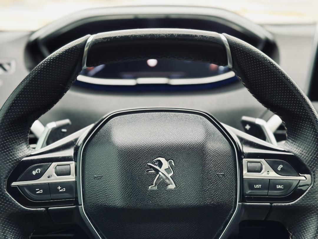 PEUGEOT 3008 GT LINE 2018