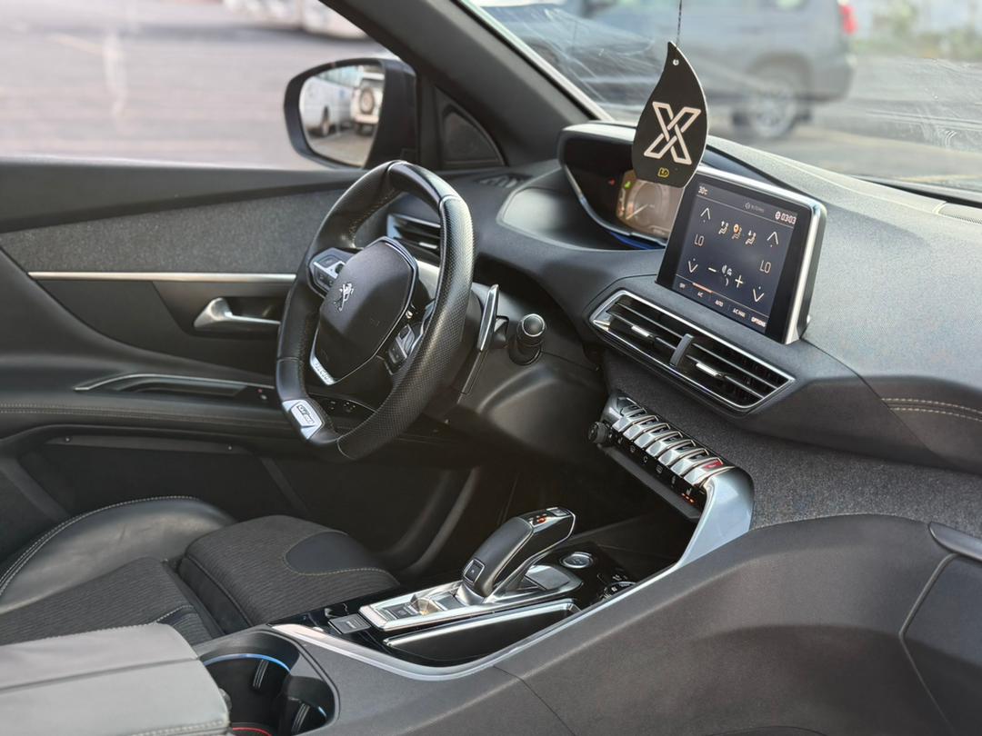 PEUGEOT 3008 GT LINE 2019..