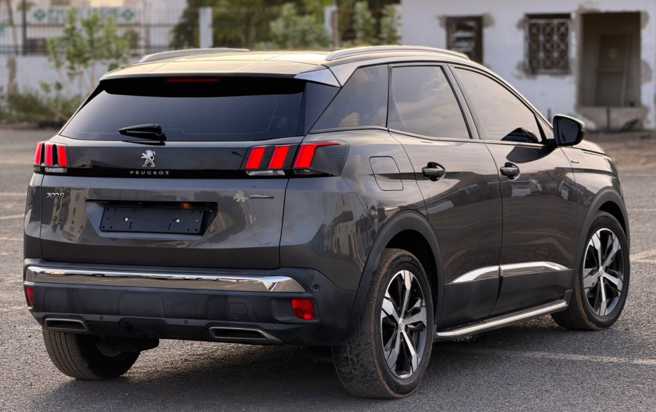 PEUGEOT 3008 GT LINE 2019..