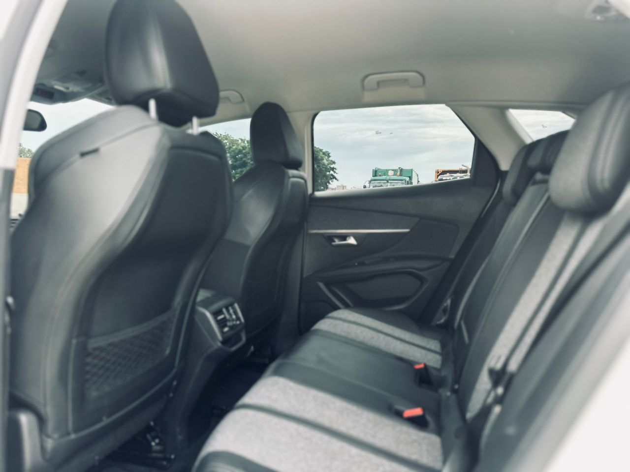 PEUGEOT 3008 GT LINE