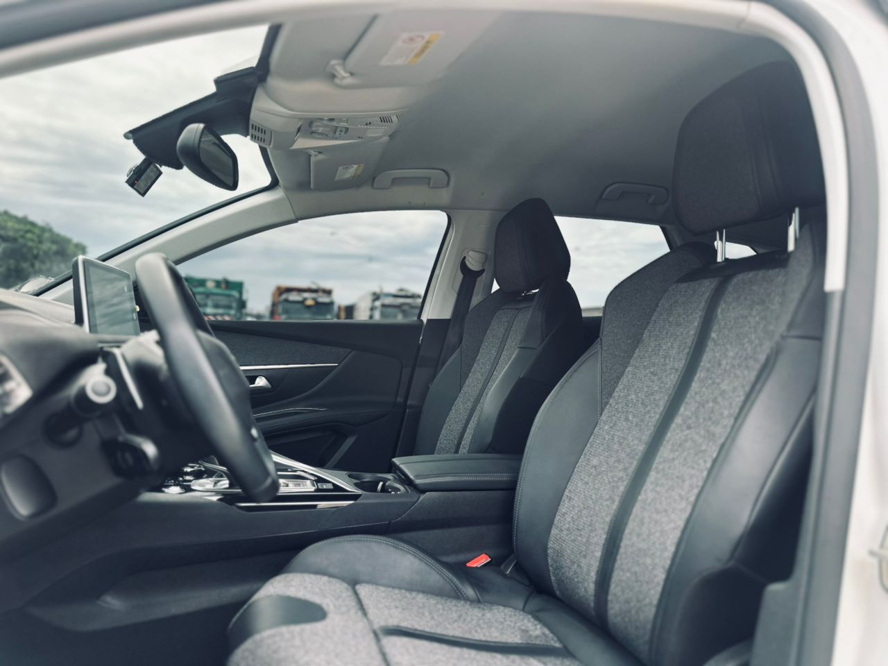 PEUGEOT 3008 GT LINE