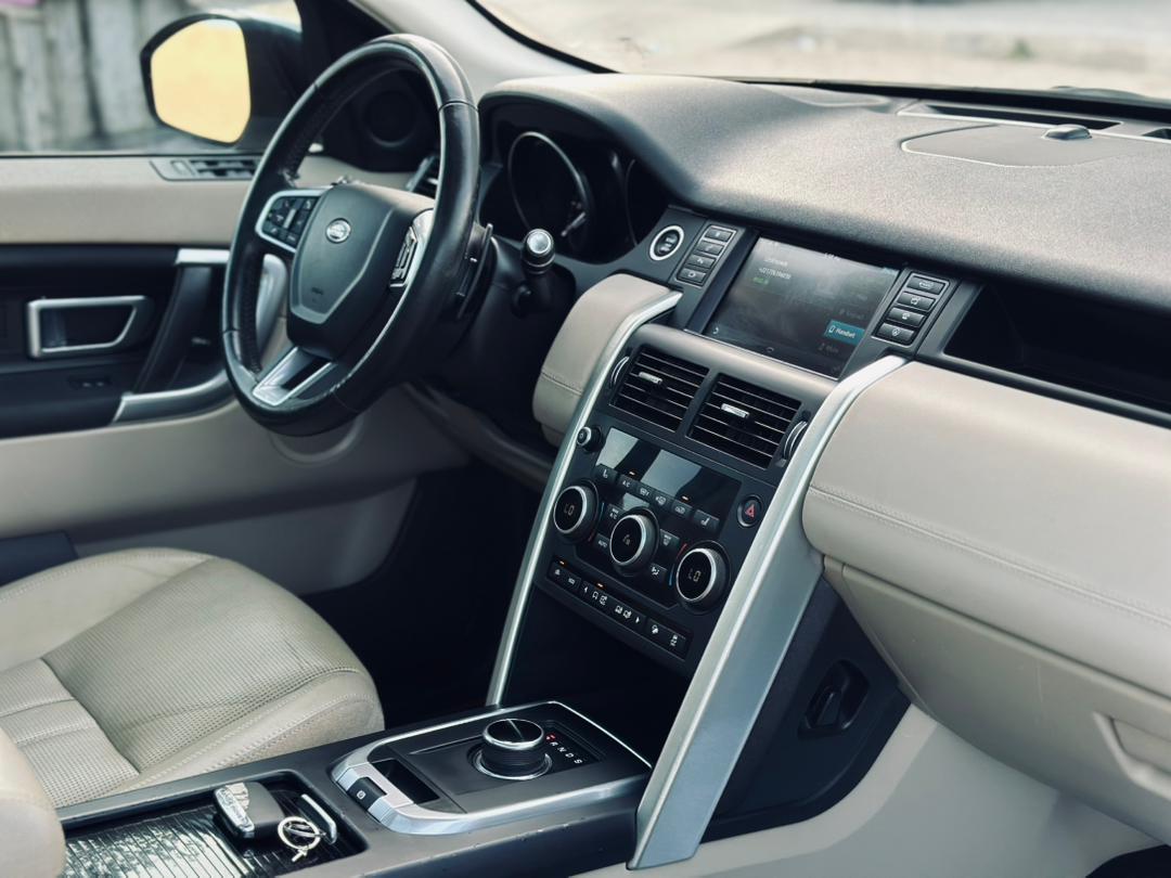 RANGE ROVER DISCOVERY SPORTS