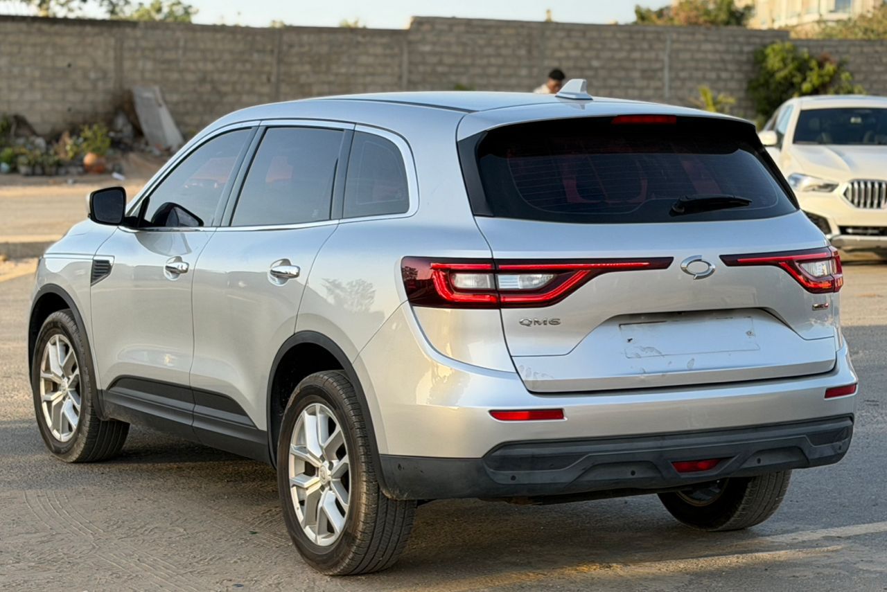 RENAULT QM6 2017
